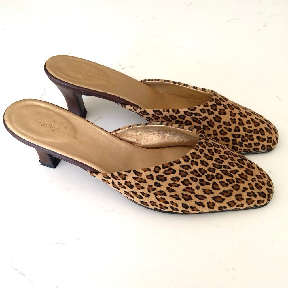 Vtg Mobwife Animal print mules sz 9 kitten heel old money capsule chic soft